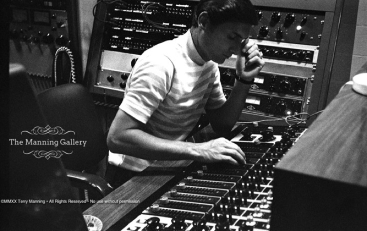dock-of-the-bay-mixing-cropper