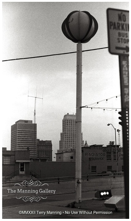 Gold&#39;s Radiator Service 1967