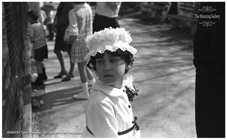Zoo Bonnet Girl1967